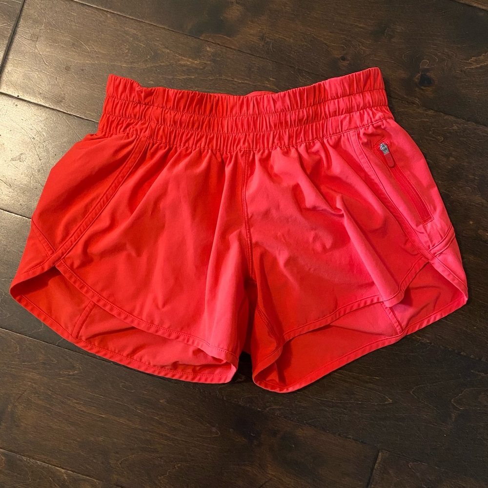 Lululemon Hotty Hot shorts